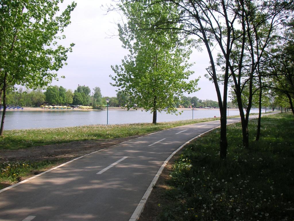 Arena Resting Apartments 贝尔格莱德 外观 照片