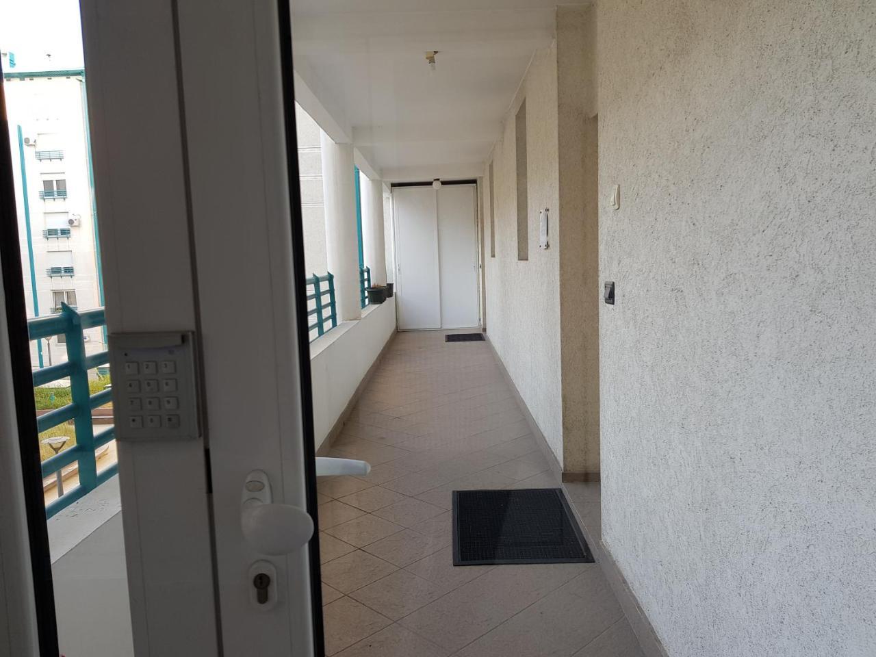 Arena Resting Apartments 贝尔格莱德 外观 照片